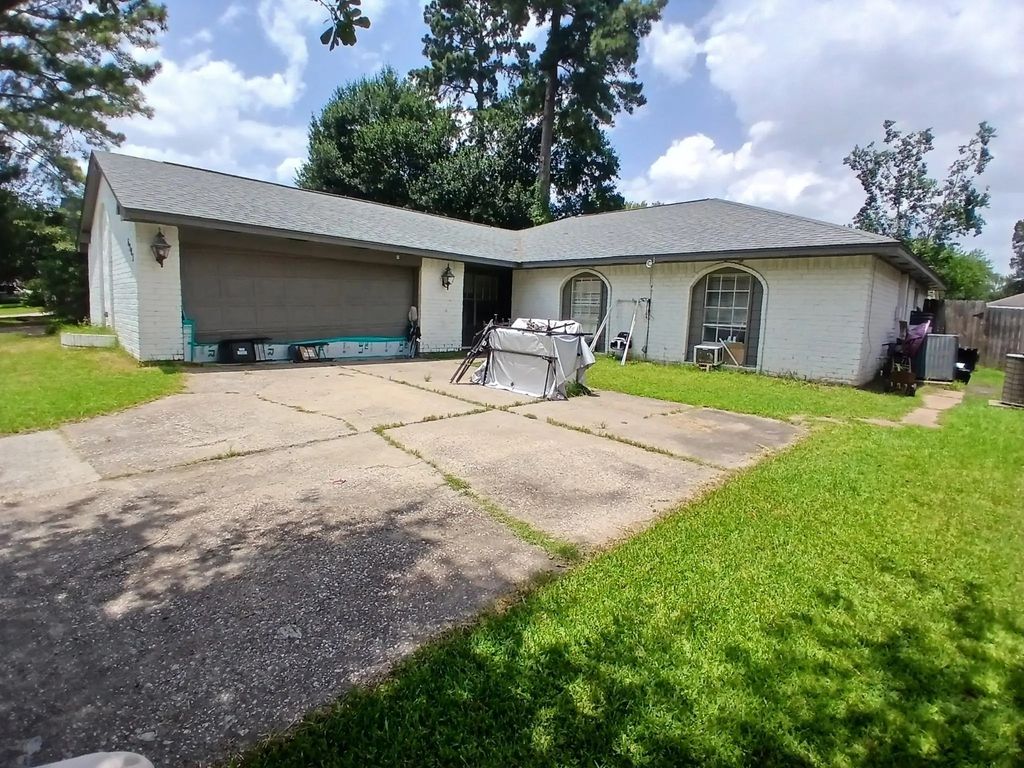 6303 Coachgate Drive, Spring