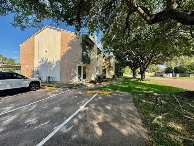 250 El Dorado Blvd Boulevard 302, Houston