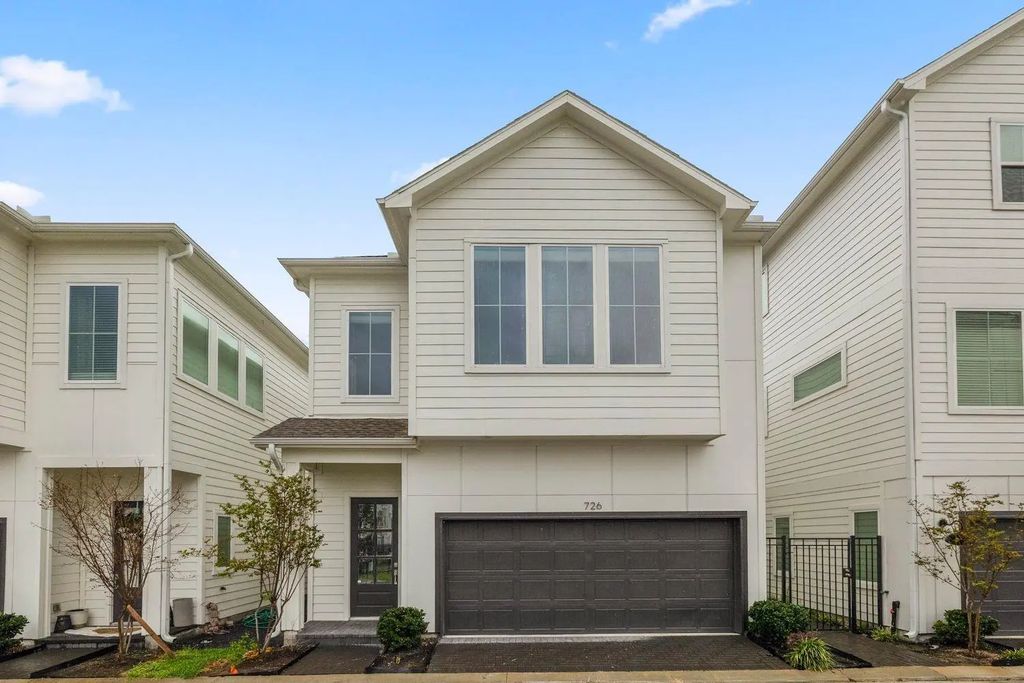 726 Carriage Knolls Drive, Houston