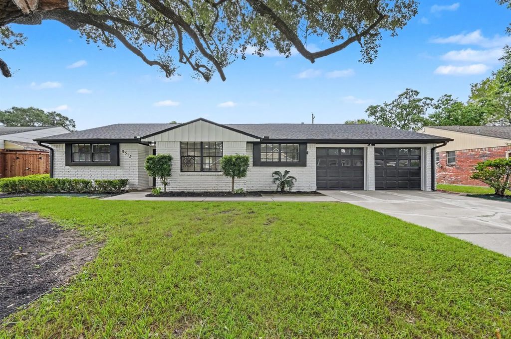 9515 Highmeadow Drive, Houston