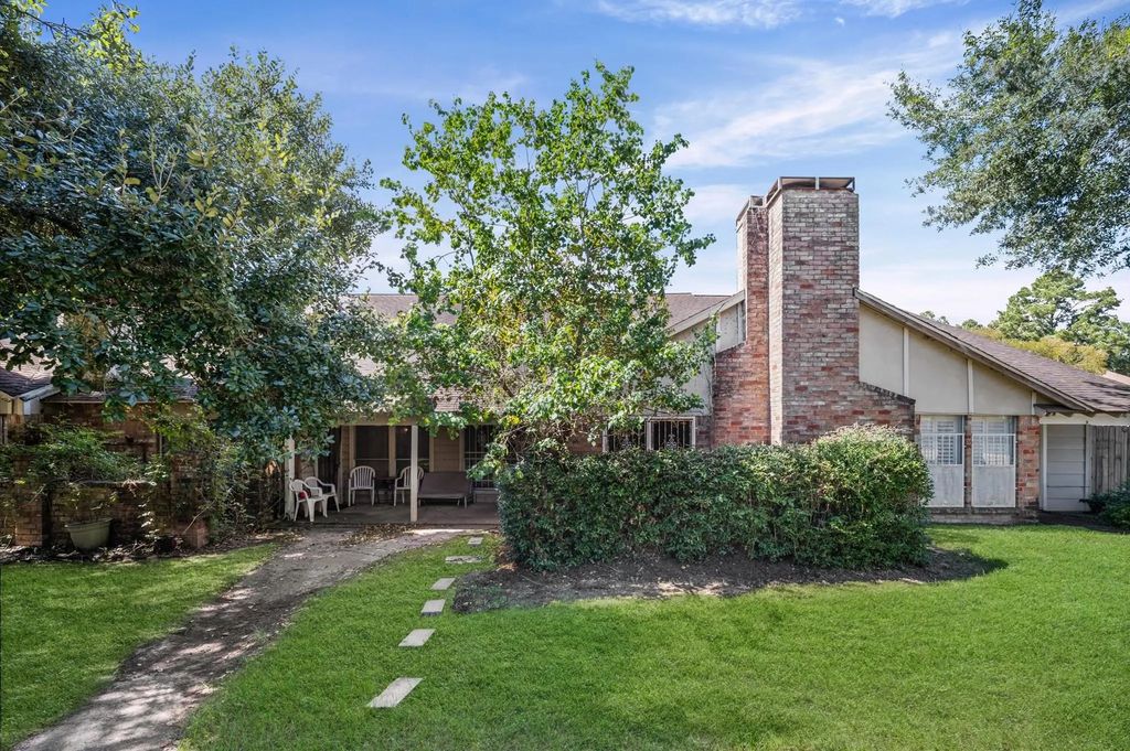 5618 Easthampton Drive C, Houston