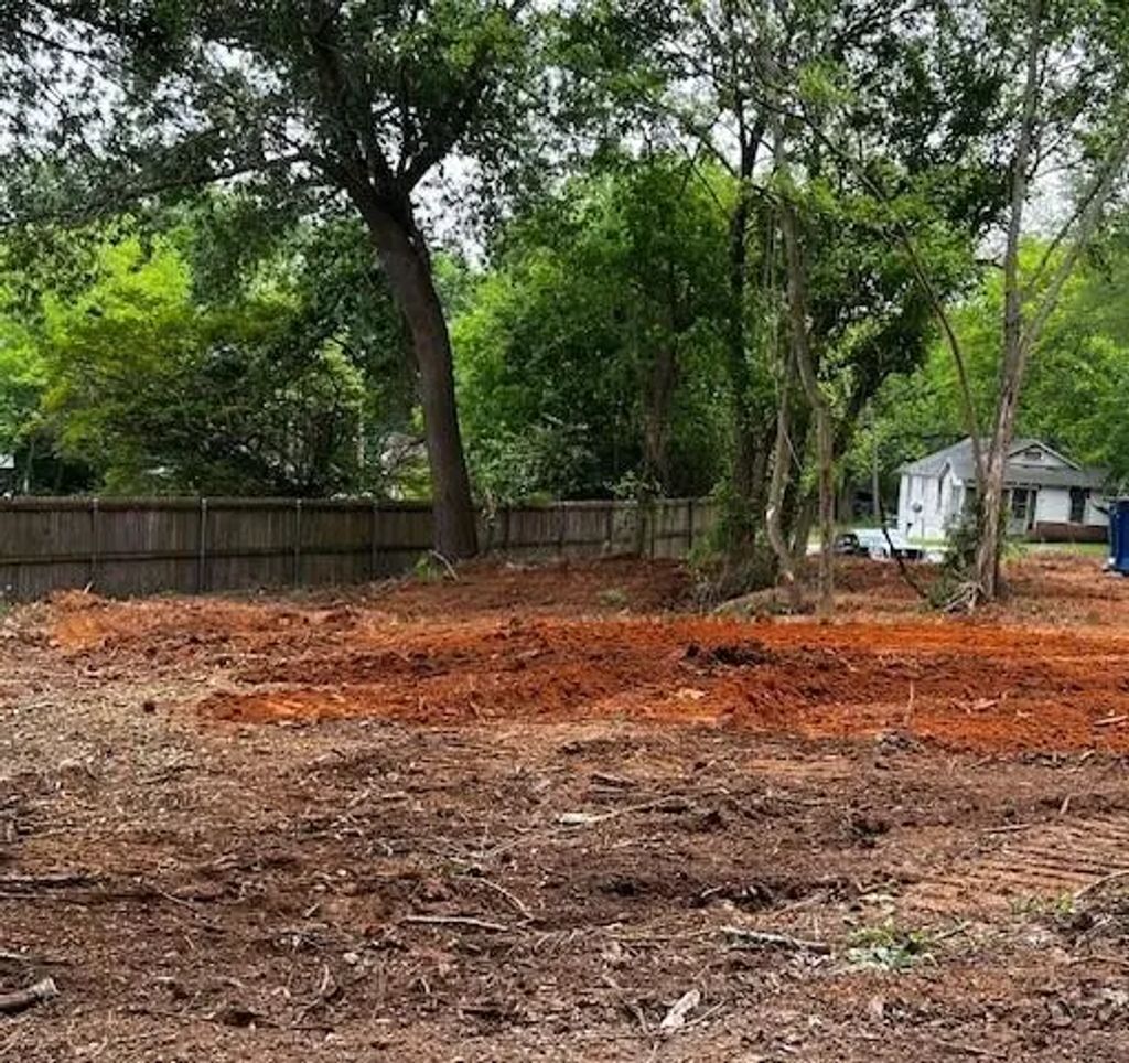 1609 Elysian Fields Avenue, Marshall