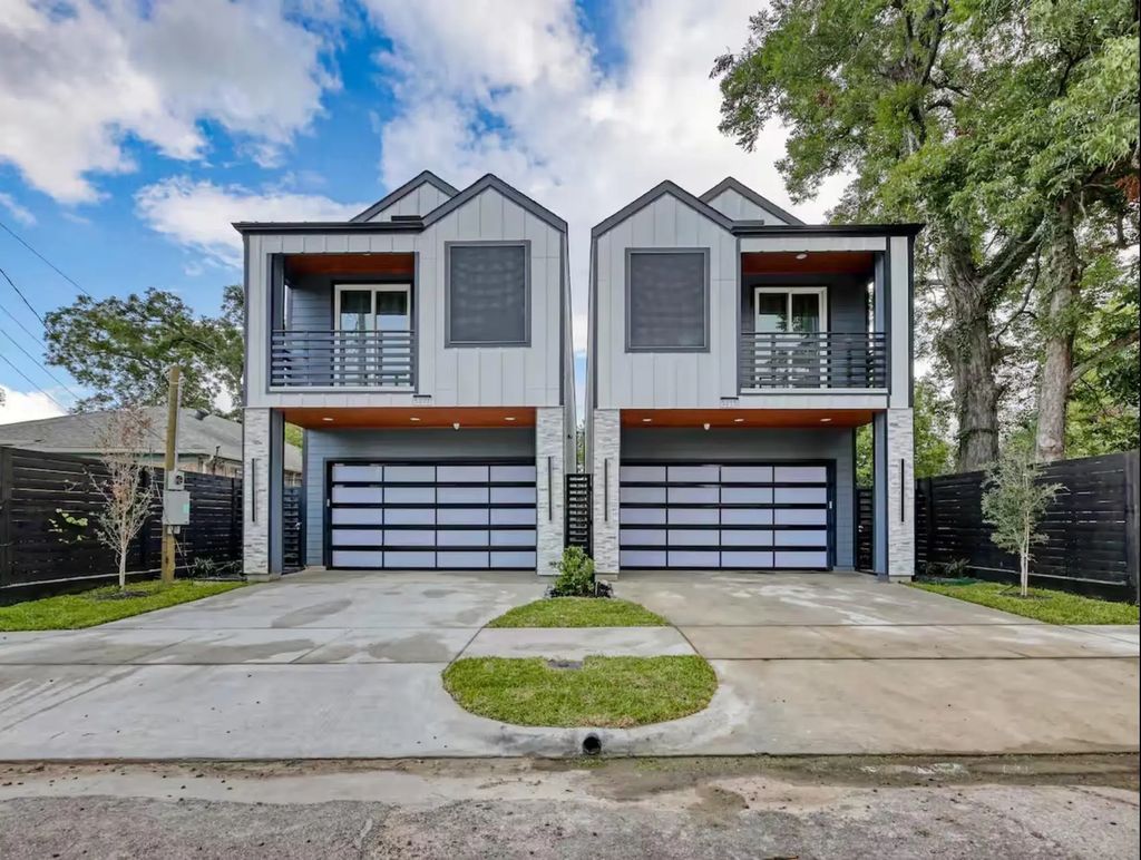 5215 Farmer Street, Houston