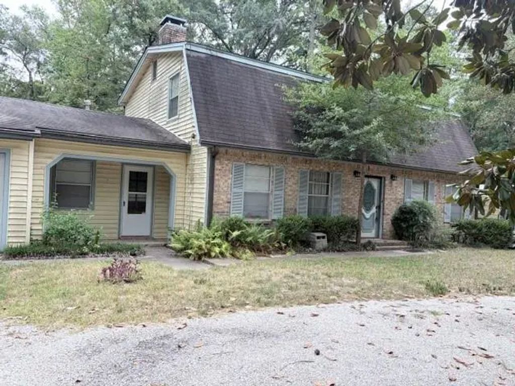 3737 Summer Lane, Huntsville