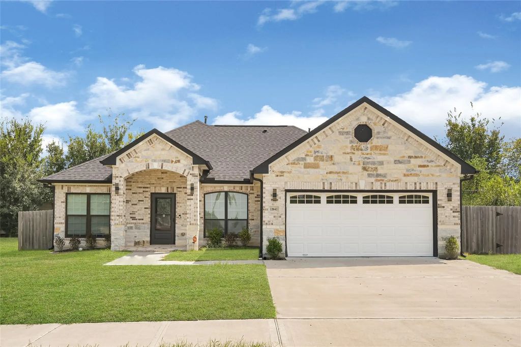 13041 Donegal Way, Houston
