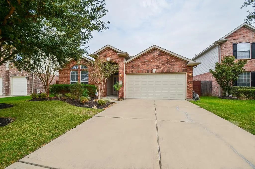 25214 Sierra Woods Lane, Katy