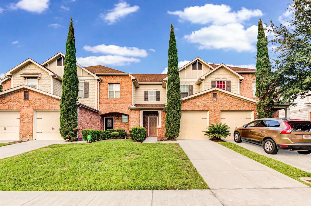 13146 Lawsons Creek Lane, Houston