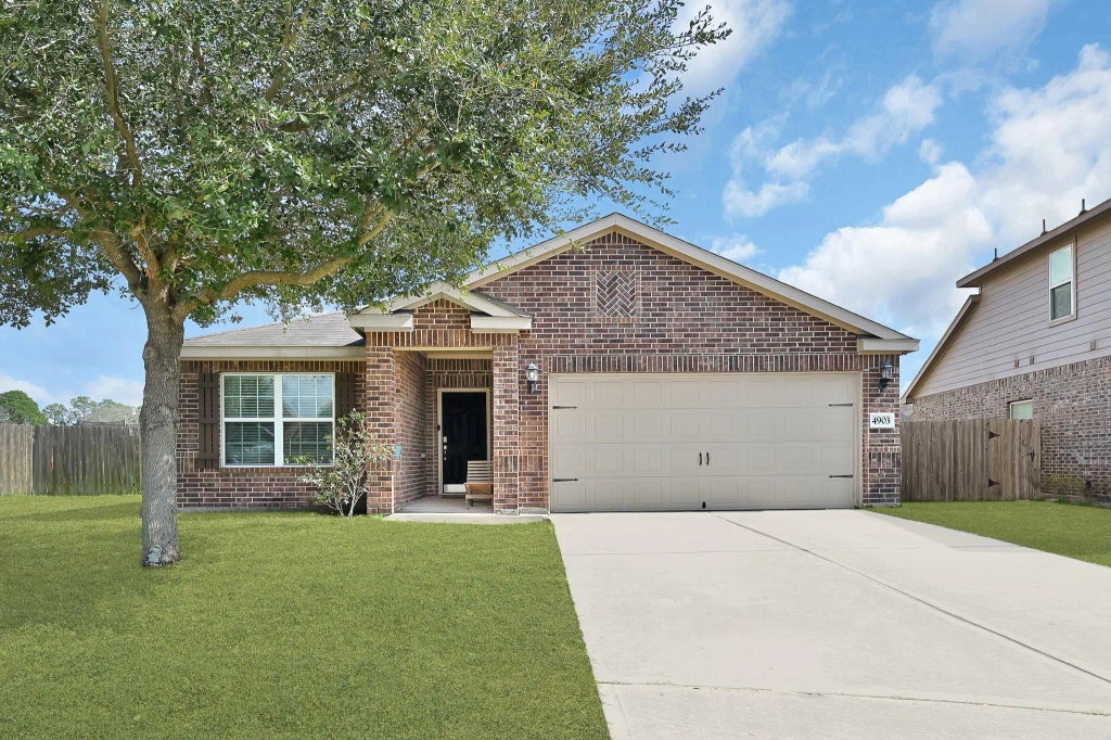4903 Arbury Hill Lane, Rosenberg