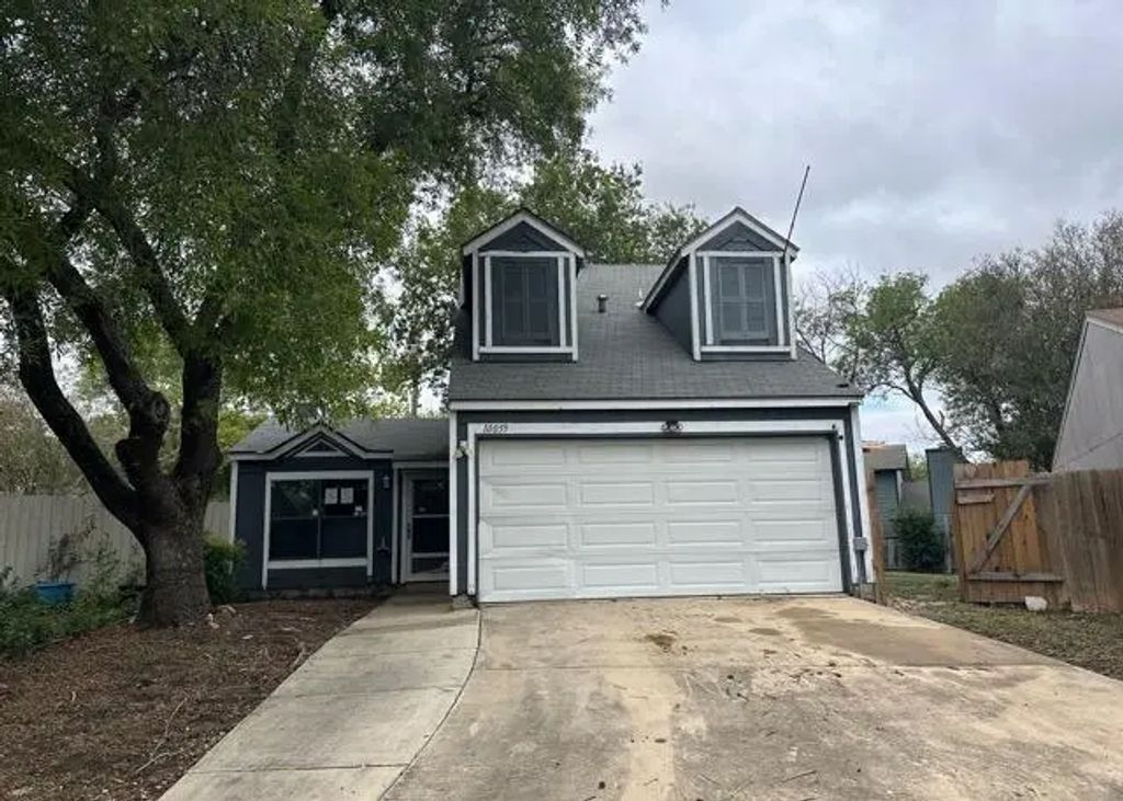 10059 Amber Field Drive, San Antonio