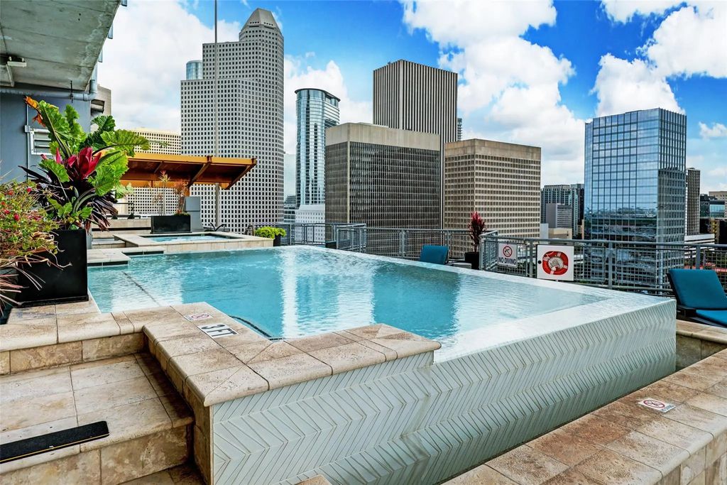 2000 Bagby Street 9422, Houston