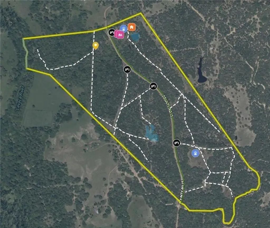 10473 County Road 15, Hallettsville