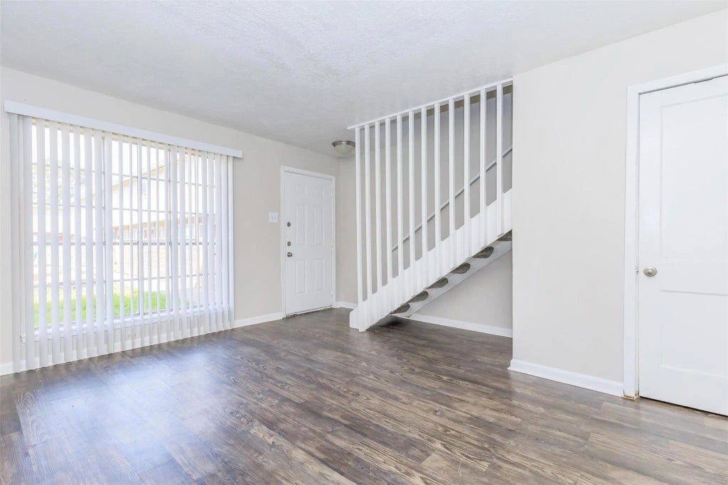 8271 Stone Street 7140, Houston