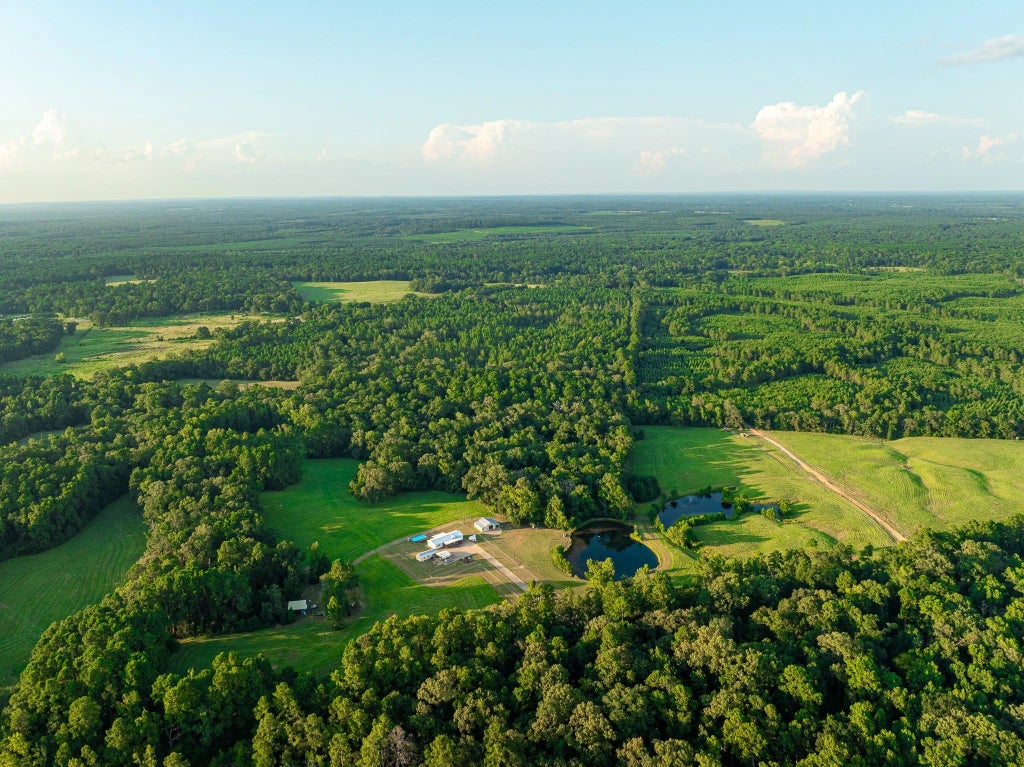 5819 County Road 1170, Kennard