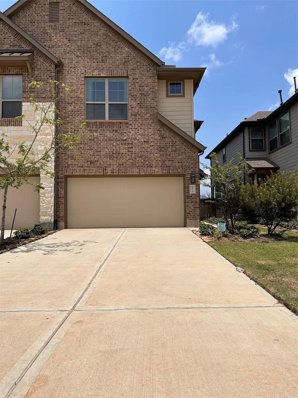 1523 Rustling Creek Drive, Missouri City