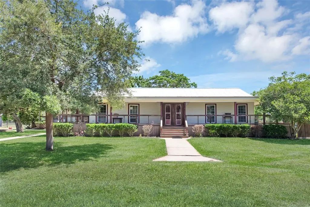 8303 Galler Road, Fairchilds