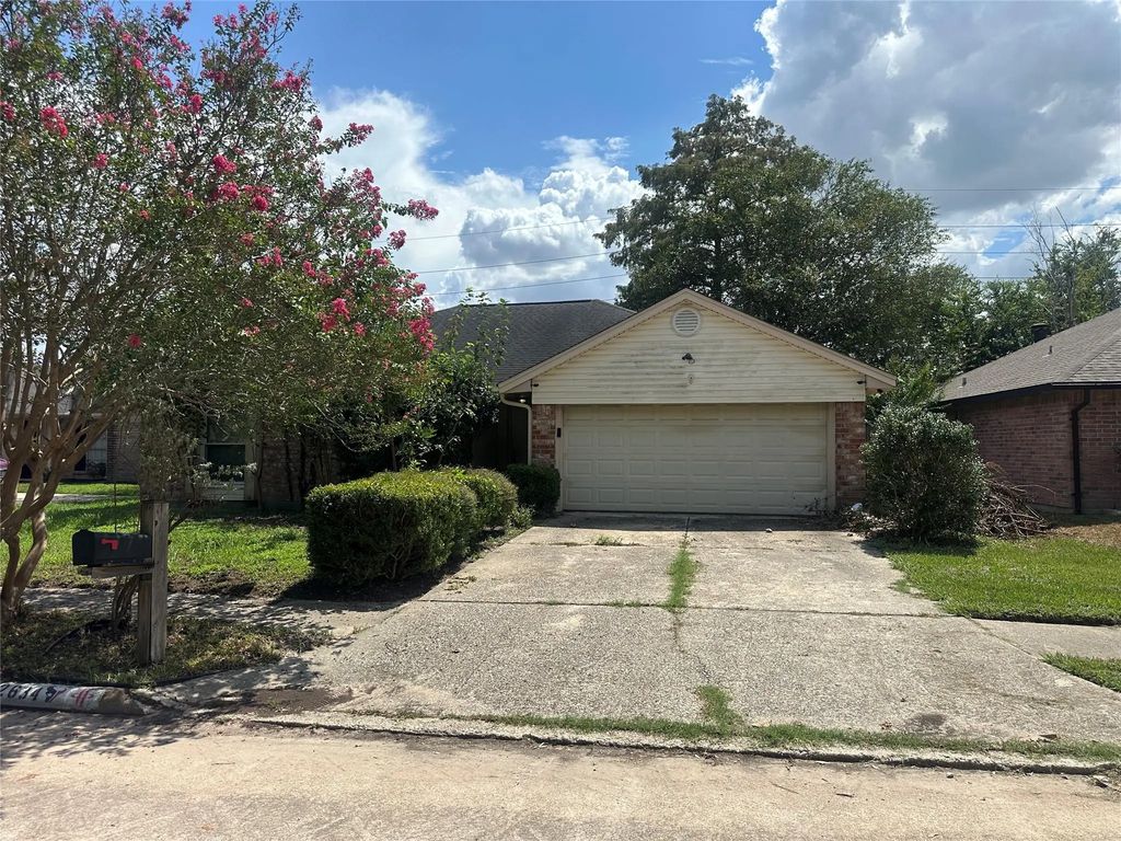 2634 Grand Teton Drive, Houston