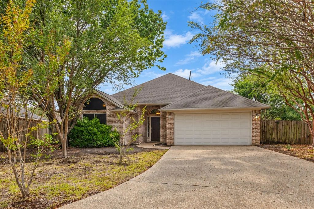 4419 Pickering Place, College Station