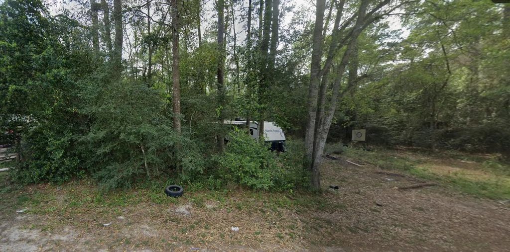 108 Peach Creek Drive, New Caney