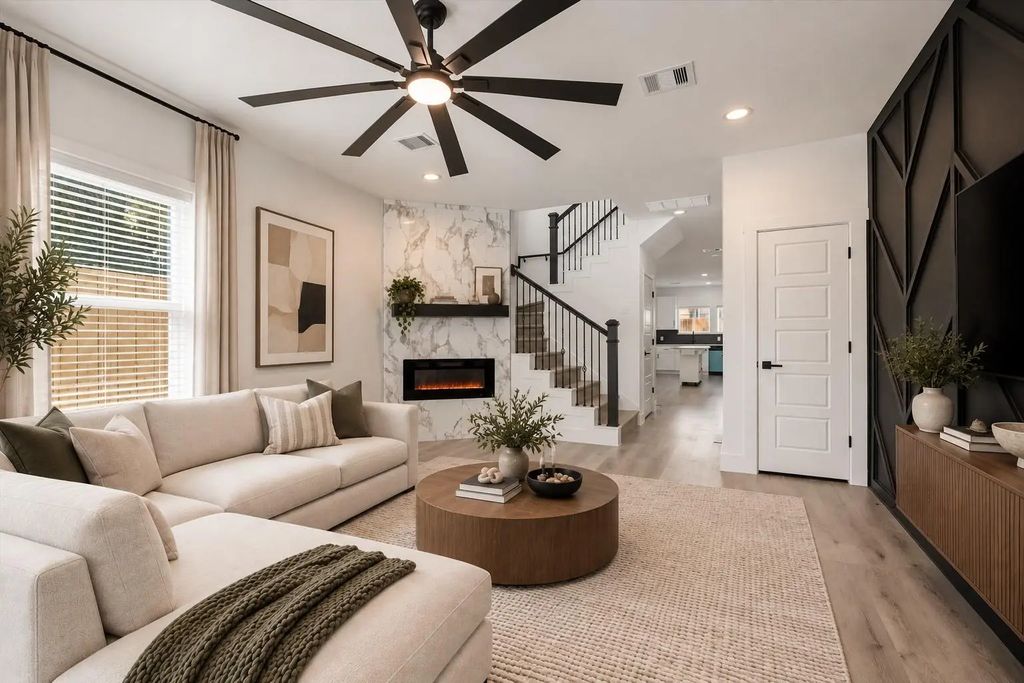 116 S 3rd Street, La Porte