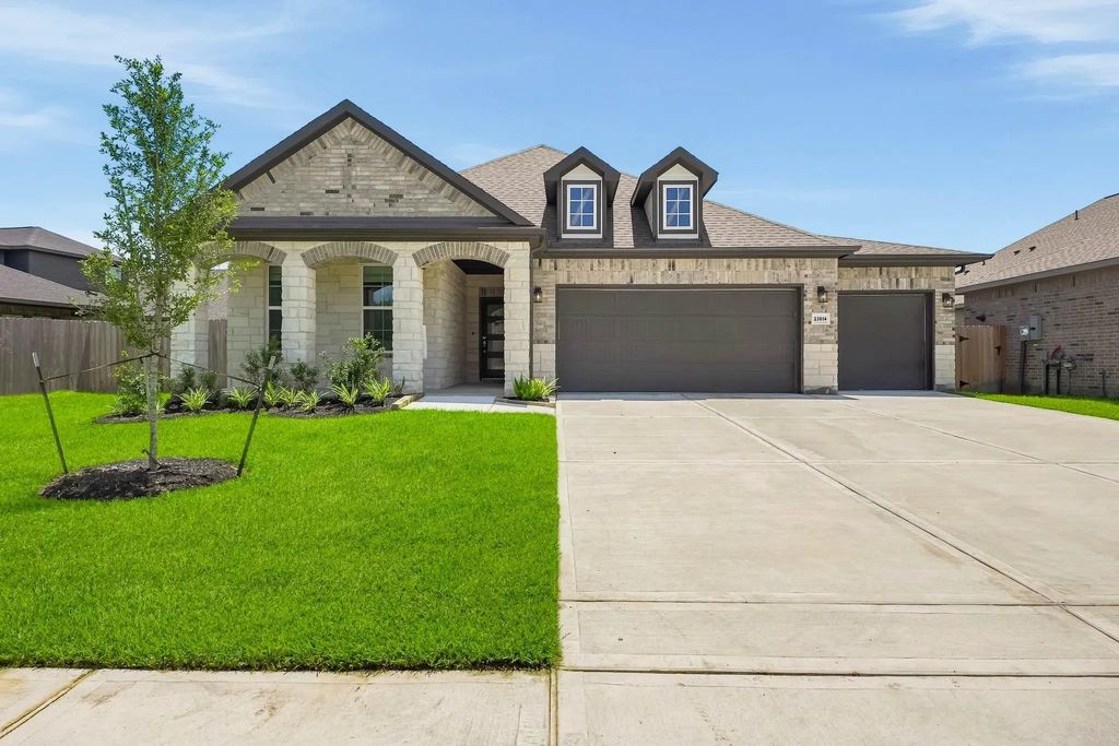 23614 Zinfandel Drive, Alvin