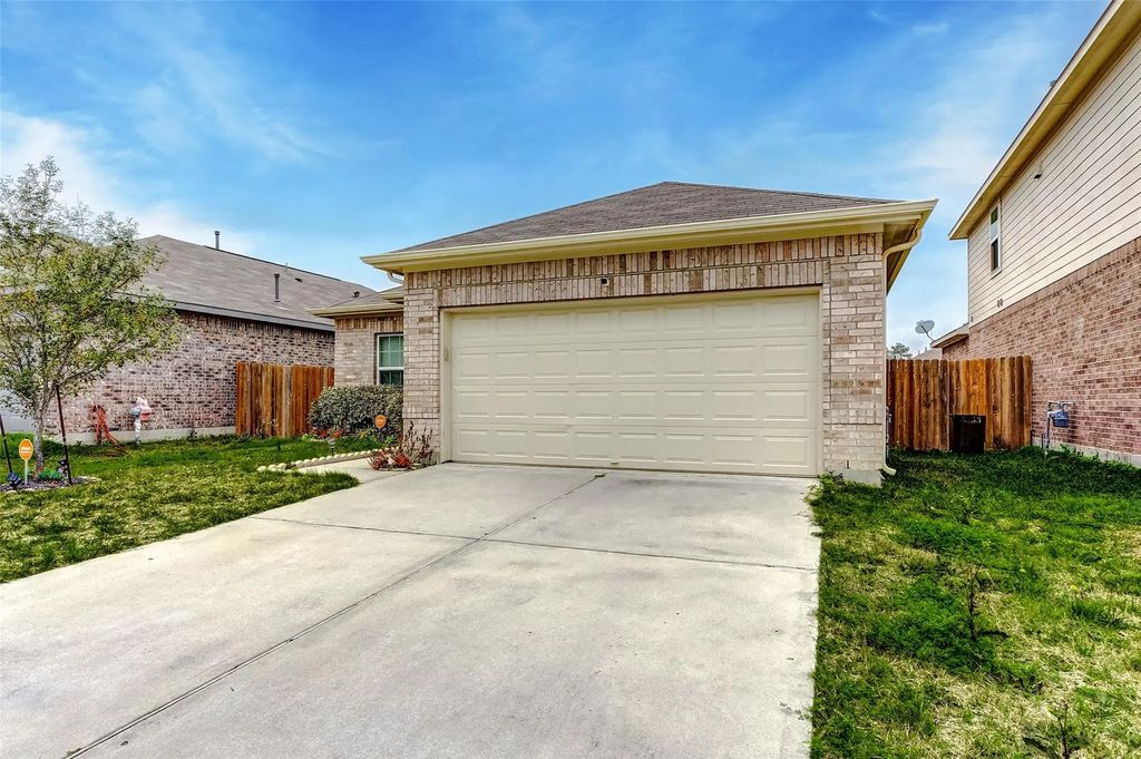 7411 Foxwaithe Lane, Humble