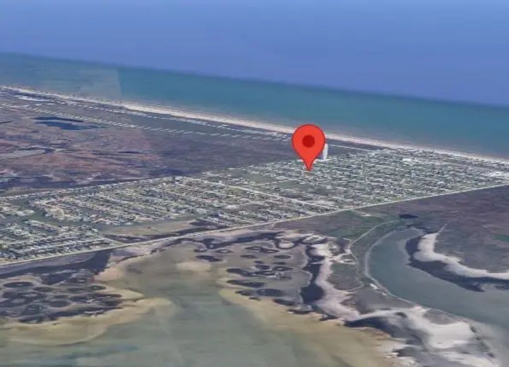 16522 John Davis Road, Galveston