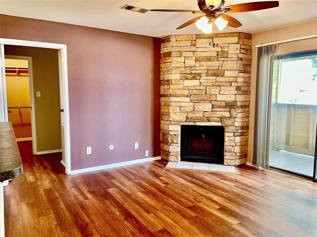 15534 Zabolio Drive 262, Houston