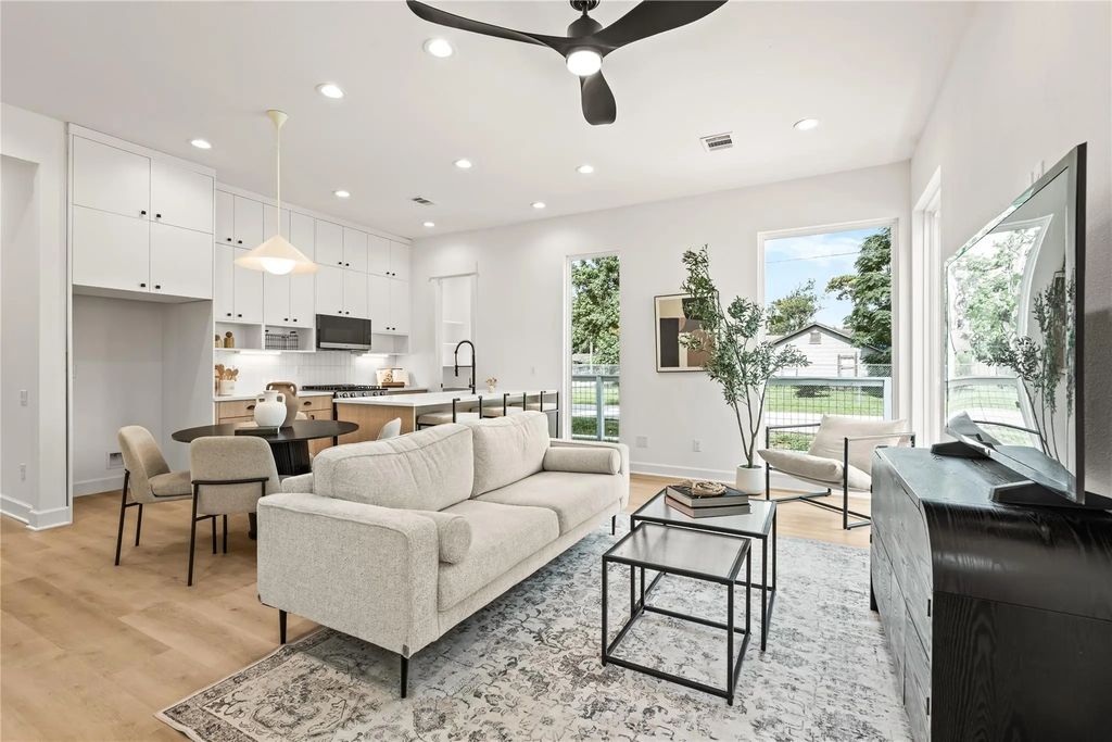 7444 Tremper Street, Houston