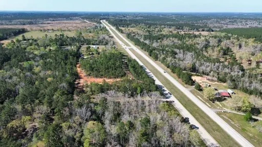 9470 Us 96 S Hwy 96, Kirbyville