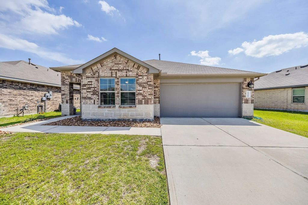23210 Barberry Creek Trail, Spring