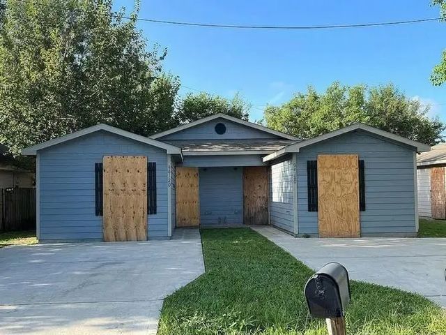 4120 Brinkley Street A - B, Houston