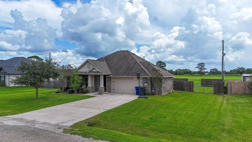 15285 Cliff Street, Hamshire