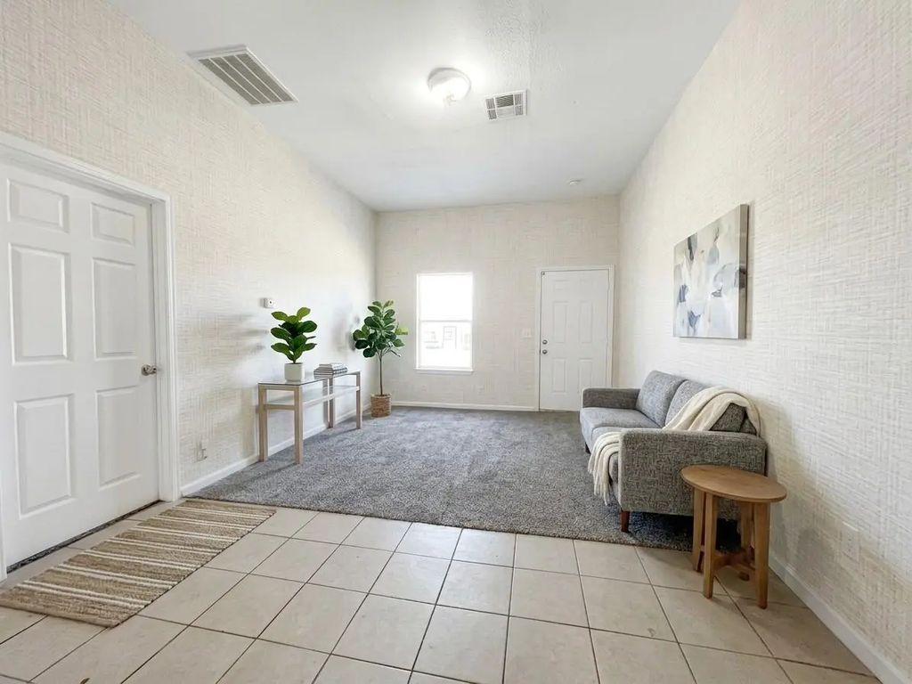 3710 Holmes Road B, Houston