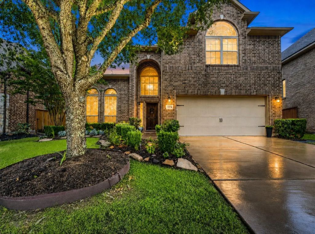 17615 Sauki Lane, Richmond