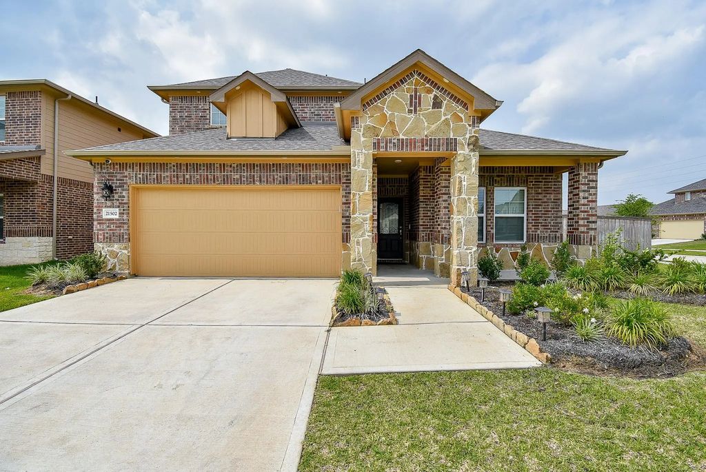 21502 Carbone Lane, Richmond