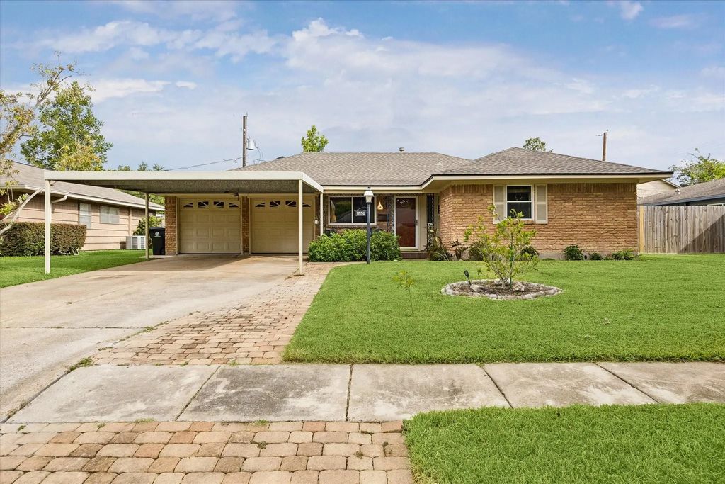 5506 Cheshire Lane, Houston