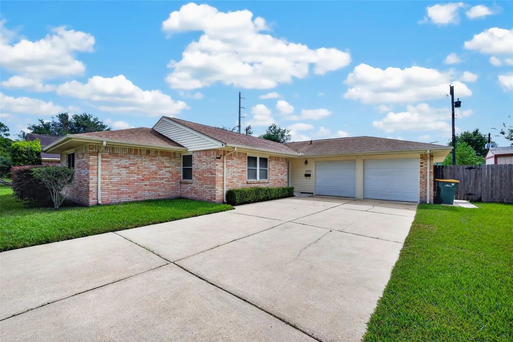 3125 Mar Ann Drive, La Marque