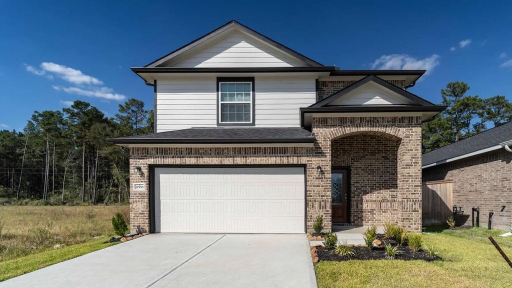 21995 Blue Sky Way, Splendora
