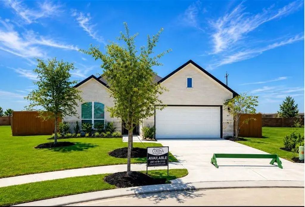 13613 Windward Mist Drive, Texas City