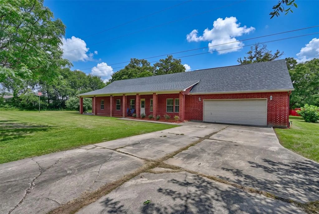 8514 County Road 313, Plantersville