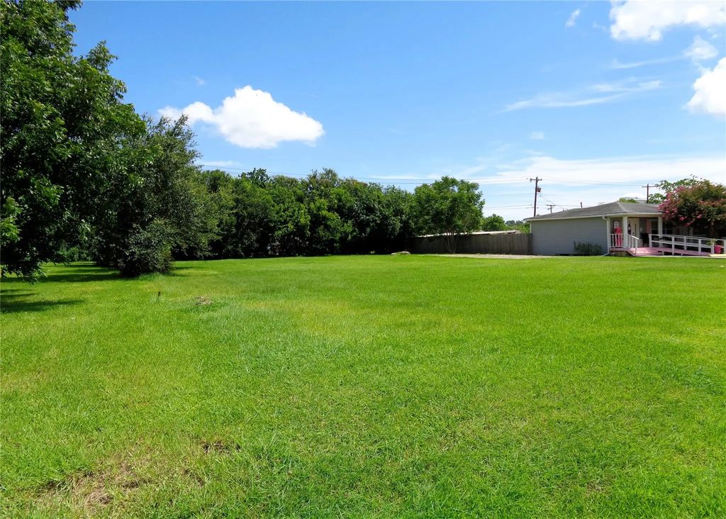 2418 25th Avenue N, Texas City