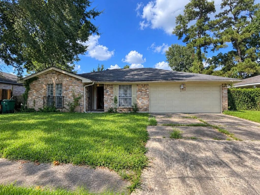 9623 Glenwood Forest Drive, Houston