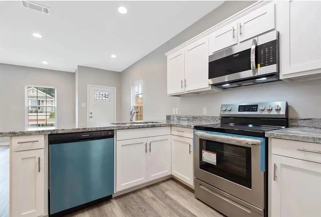 16962 W Hammon, Montgomery
