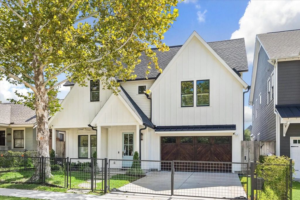 704 Teetshorn Street, Houston