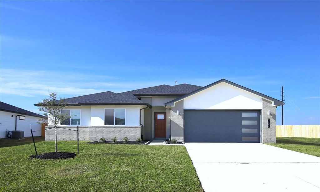 1702 Windway Court, Rosenberg