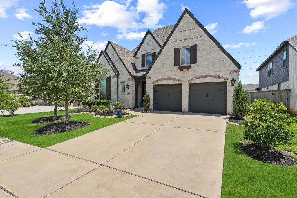 2911 Blue Mist Bend, Brookshire