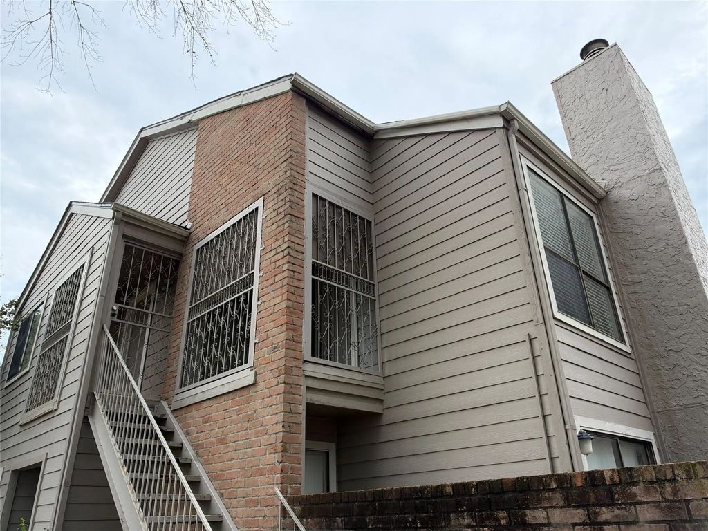 6701 Sands Point Drive 9, Houston
