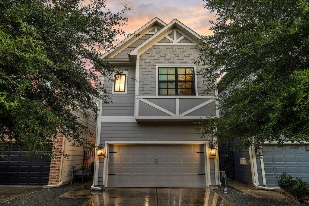 5537 Petty Street, Houston