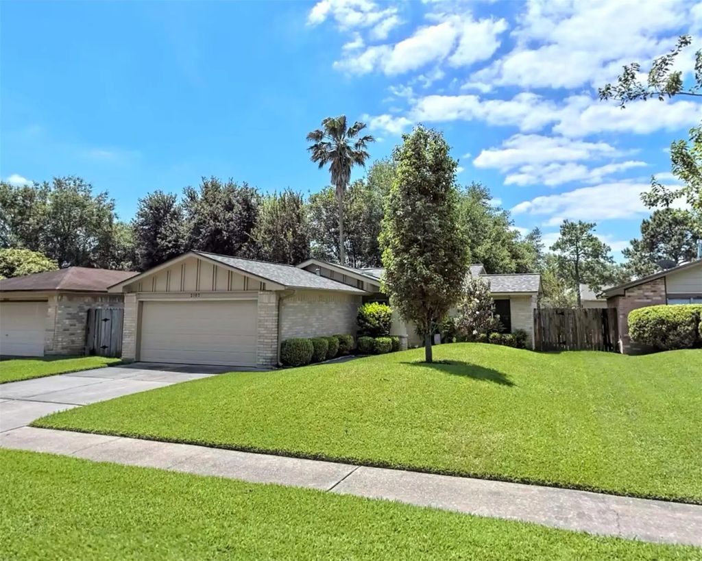 21027 Western Valley Drive, Katy