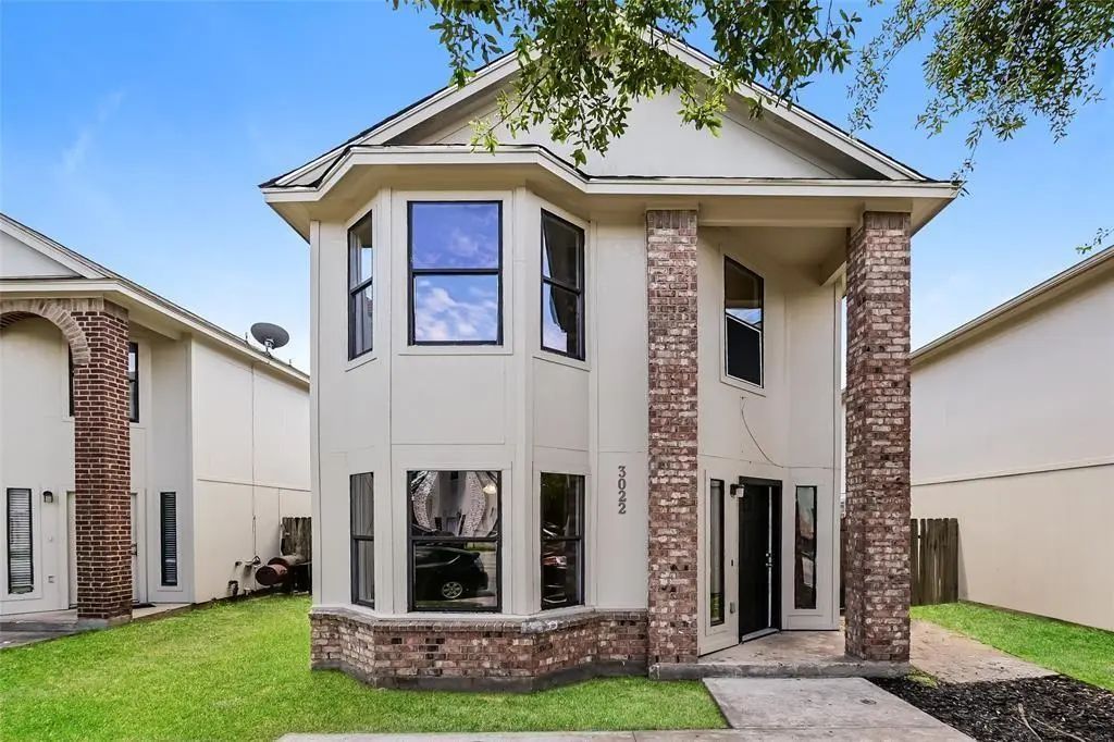 3022 La Estancia Lane, Houston